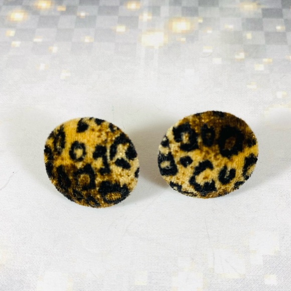 Vintage Jewelry - Vintage leopard cheetah print velvet pierced button earrings 1980s new wave